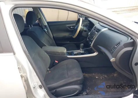 2015 Nissan Altima 2.5/2.5 S/2.5 Sl/2.5 Sv from USA, damaged, VIN 1N4AL3AP4FN334106